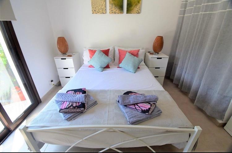 Bay Cottage Beautiful Cosy Luxury Cottage - Beach Area Pissouri Eksteriør billede