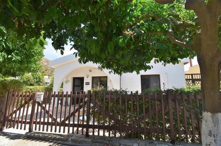 Bay Cottage Beautiful Cosy Luxury Cottage - Beach Area Pissouri Eksteriør billede